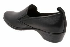 Reggie -THE WALKING COMPANY Sales 00192681357105 8