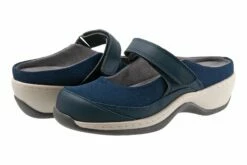 Arcadia 19 Arcadia -THE WALKING COMPANY Sales 3110 01184 2200 070 9