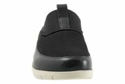 Aberdeen Sport -THE WALKING COMPANY Sales 3110 01184 2300 060 4