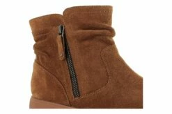 Whitby -THE WALKING COMPANY Sales 3310 02901 2370 018 8