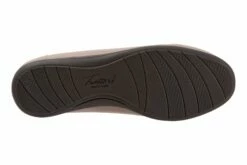 Deanna 12 Deanna -THE WALKING COMPANY Sales 3510 00749 2055 016 3