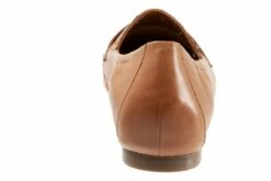 Emotion -THE WALKING COMPANY Sales 3510 00749 2056 393 6