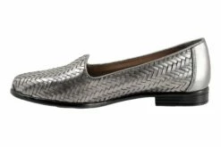 Liz III -THE WALKING COMPANY Sales 3510 00749 2131 098 9