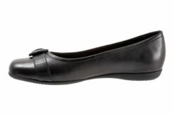 Sylvia -THE WALKING COMPANY Sales 3510 00749 2166 060 7