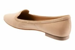 Hannah -THE WALKING COMPANY Sales 3510 00749 2270 318 6