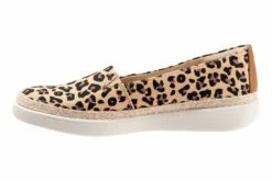 Accent -THE WALKING COMPANY Sales 3510 00749 6000 590 4