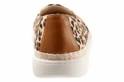 Accent -THE WALKING COMPANY Sales 3510 00749 6000 590 6