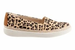 Accent -THE WALKING COMPANY Sales 3510 00749 6000 590 8