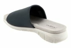 Toni -THE WALKING COMPANY Sales 3610 00749 2323 070 6