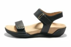 Dominica -THE WALKING COMPANY Sales 3610 01472 1023 060 2