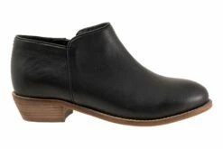 Rocklin -THE WALKING COMPANY Sales S1457 001 outside