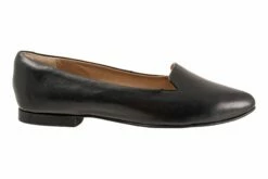 Harlowe -THE WALKING COMPANY Sales T1707 001 outside